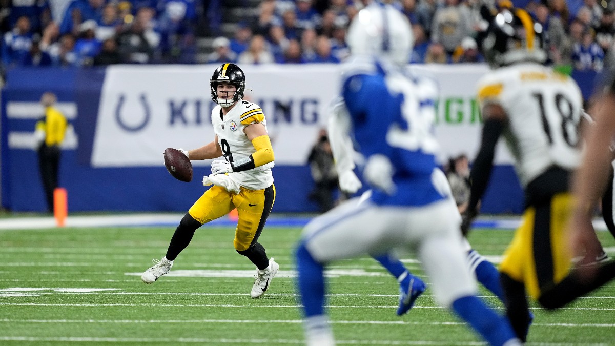NFL Live Betting Week 12: How We Live Bet Steelers-Colts On Monday Night Football article feature image