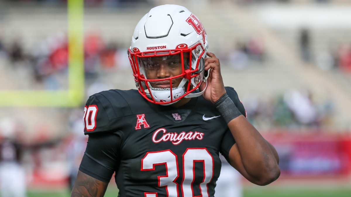 Houston vs East Carolina Odds, Picks: Exciting Shootout Expected article feature image