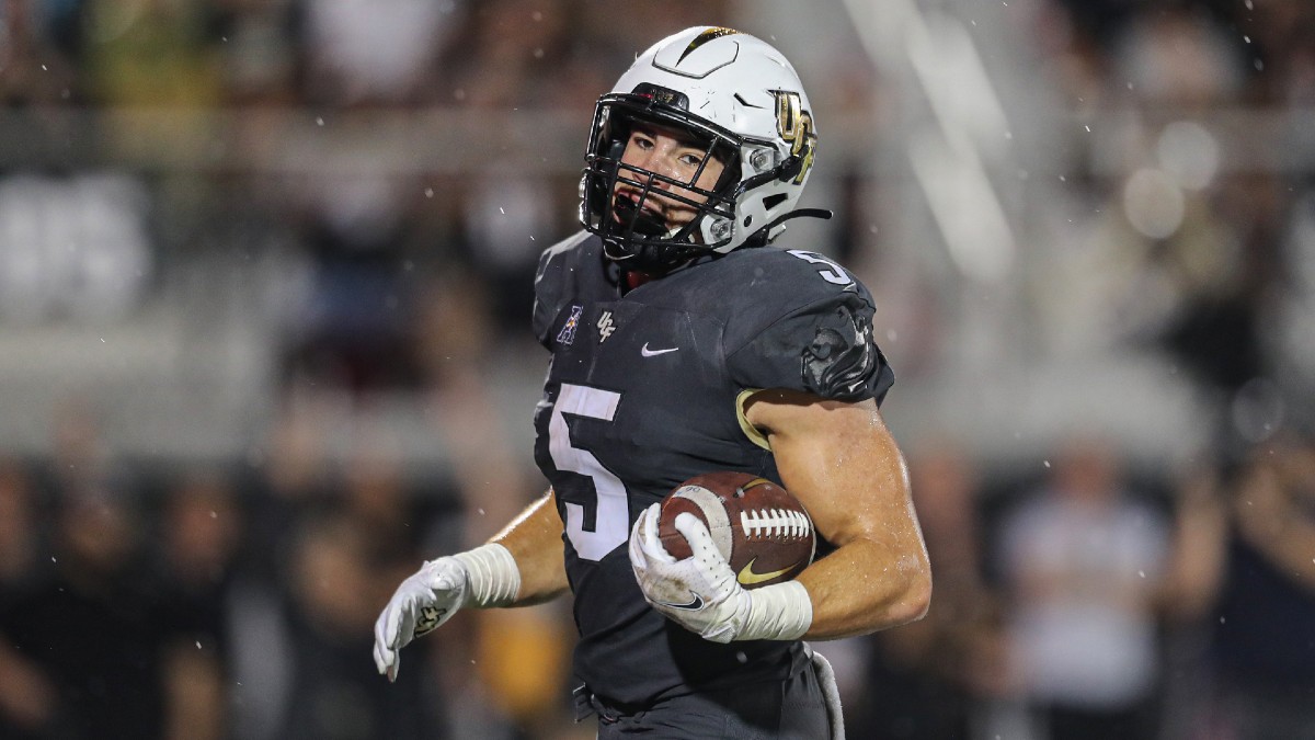 College Football Odds, Picks & Predictions for UCF vs. Tulane article feature image