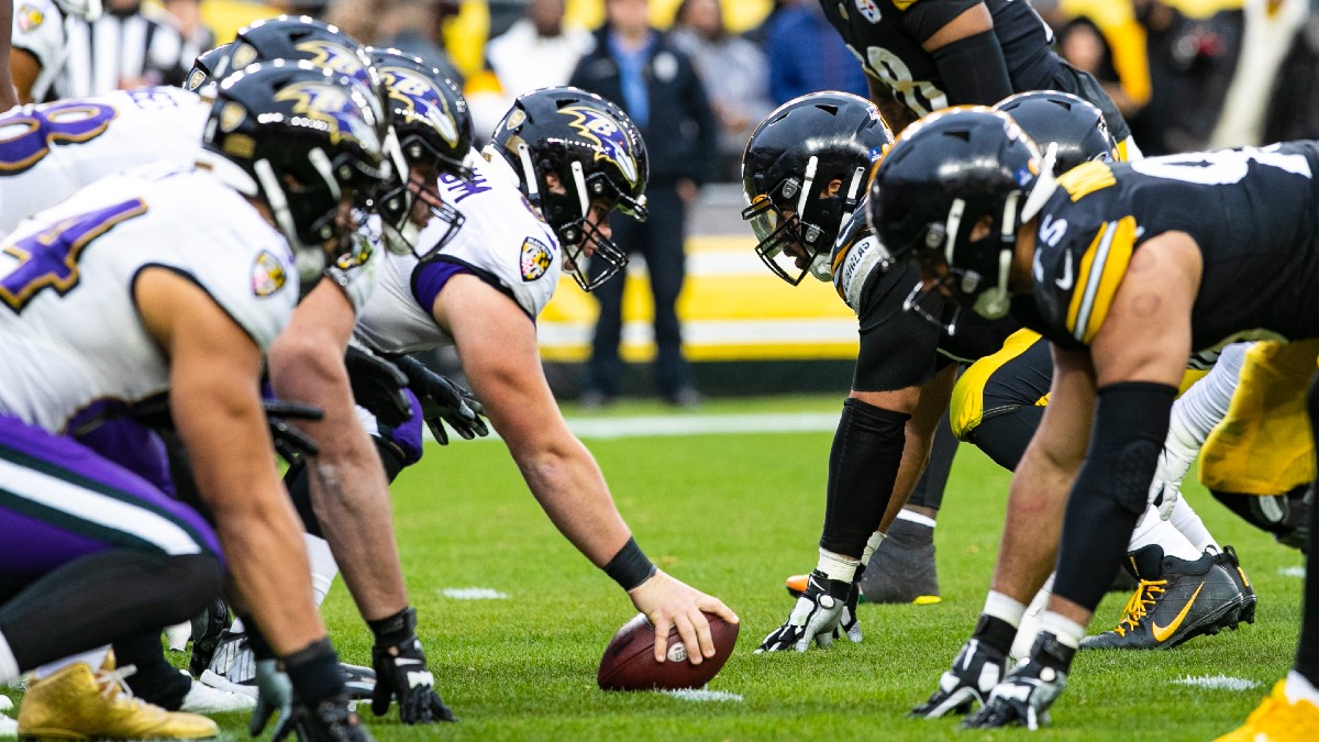 Steelers vs Ravens Odds, Prediction: Expert Makes Sunday Night Pick article feature image