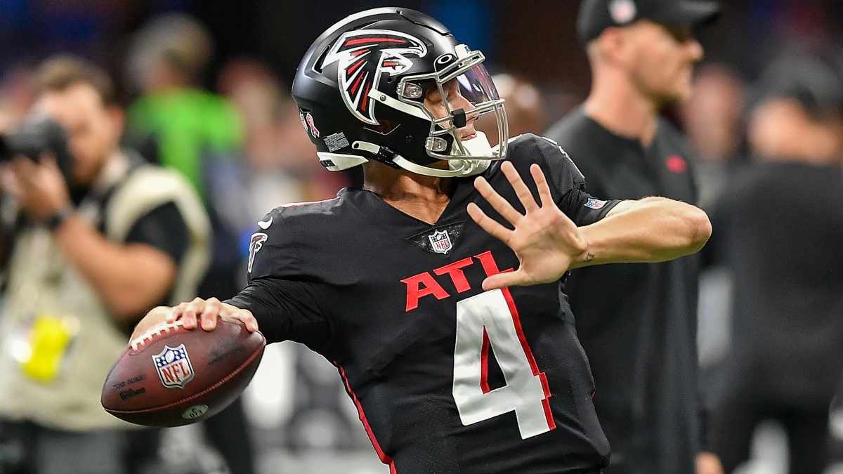 NFL Pick’Em Pool Picks for Week 15: Chiefs, Falcons Among Best Straight-Up, ATS Picks article feature image