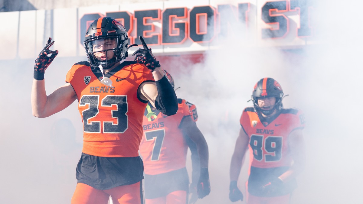 Florida Football: Betting odds Las Vegas bowl Oregon State Beavers Mon