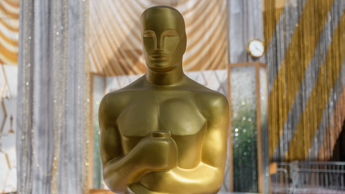 Oscar Odds 2023: Everything Everywhere All At Once Leads Early Favorites article feature image