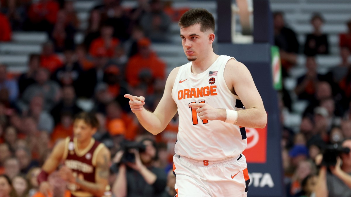 Syracuse vs. Louisville Odds, Picks | College Basketball Betting Guide (Tuesday, Jan. 3) article feature image
