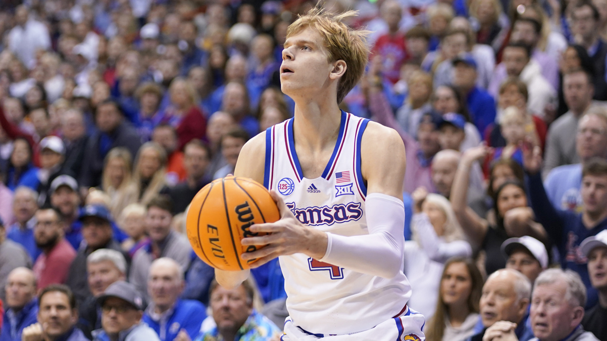 College Basketball Odds, Picks, Predictions | Kansas vs Baylor Betting Preview article feature image