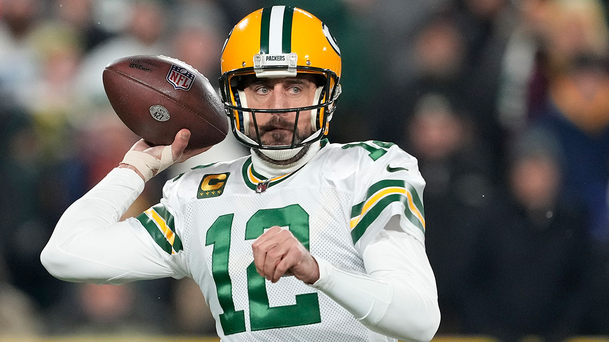 NFL Week 17 Picks: Late Slate Best Bets for Vikings vs Packers, More article feature image