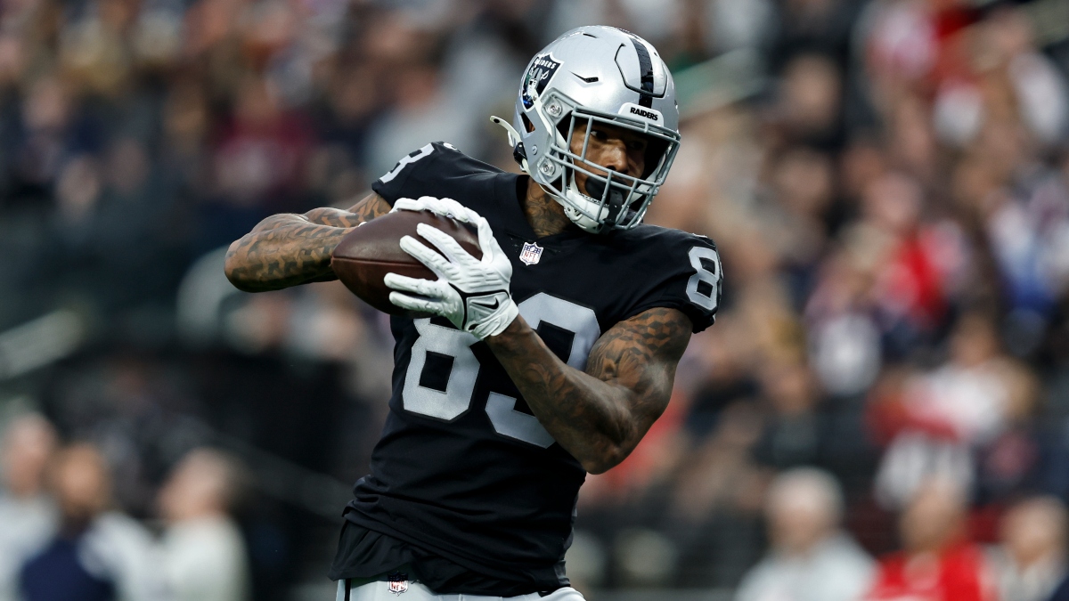 Chiefs vs Raiders Props: Anytime TD Picks for Darren Waller, More article feature image