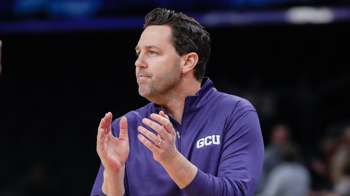 College Basketball Odds & Picks: 3 Friday Picks From Three Man Weave, Featuring Grand Canyon vs. Abilene Christian article feature image