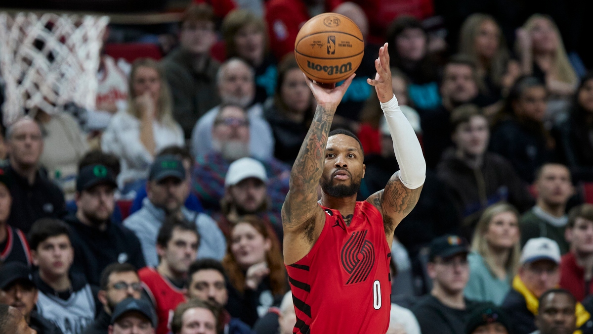 Bet $10, Get $200 in Bonus Bets if Lillard Scores 1+ Point (& More)!
