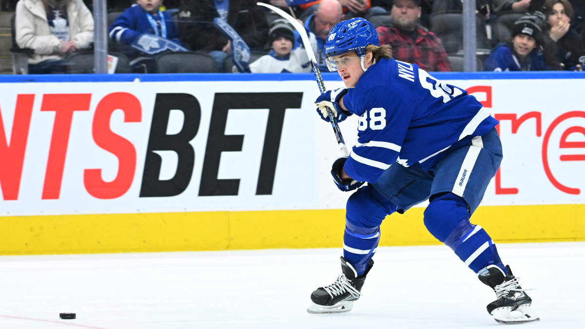 NHL on TNT Best Bet: Expect a Busy Night for Leafs’ William Nylander article feature image