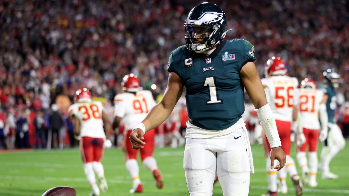 Super Bowl Octopus Odds: Jalen Hurts Cashes +1400 Prop in Chiefs vs Eagles article feature image