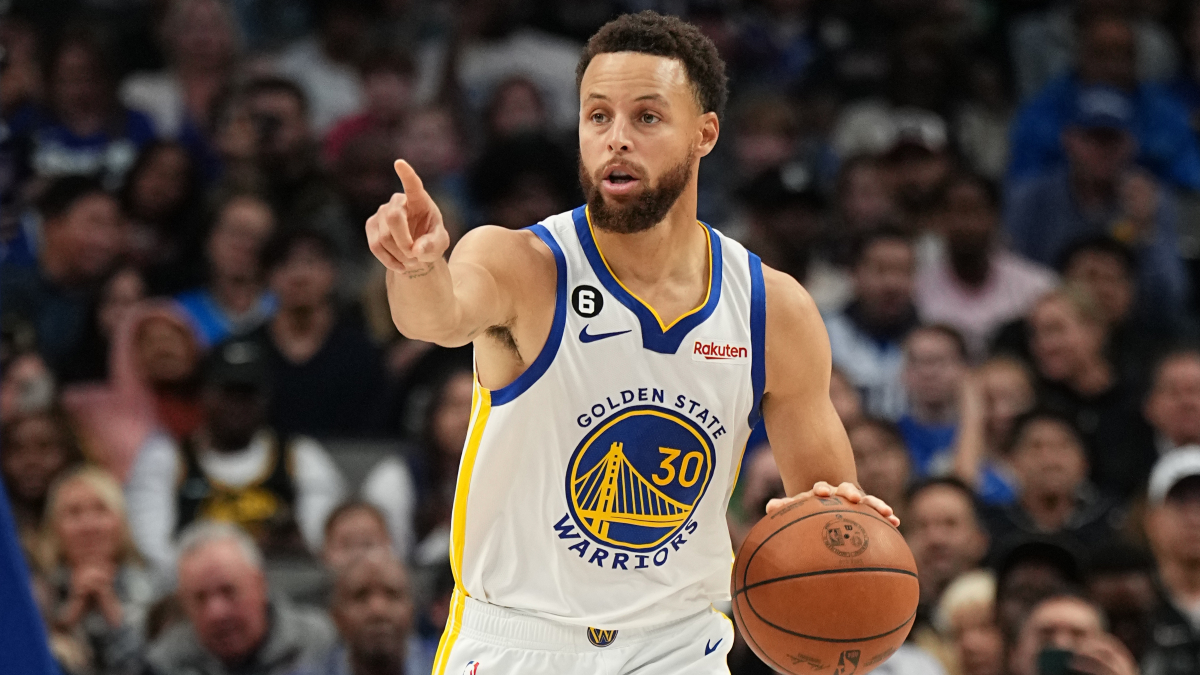 NBA Player Prop Bets & Picks: LeBron James, Stephen Curry, Tyler Herro article feature image