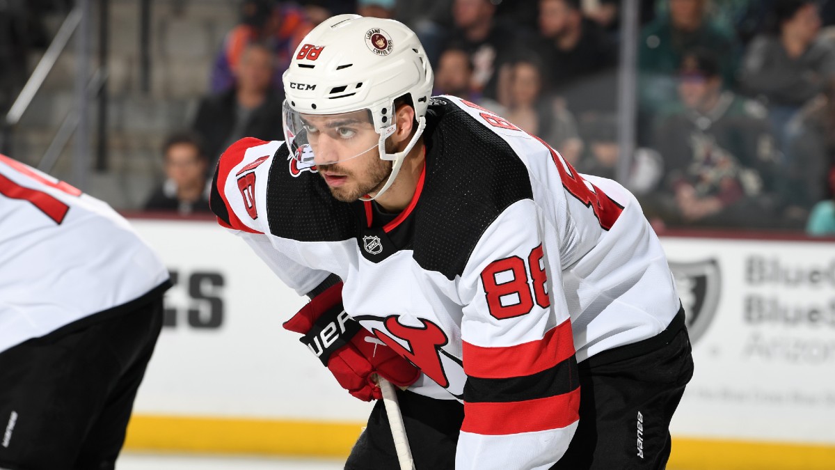 NHL Odds, Preview, Expert Pick & Prediction: Maple Leafs vs. Devils (March 7) article feature image