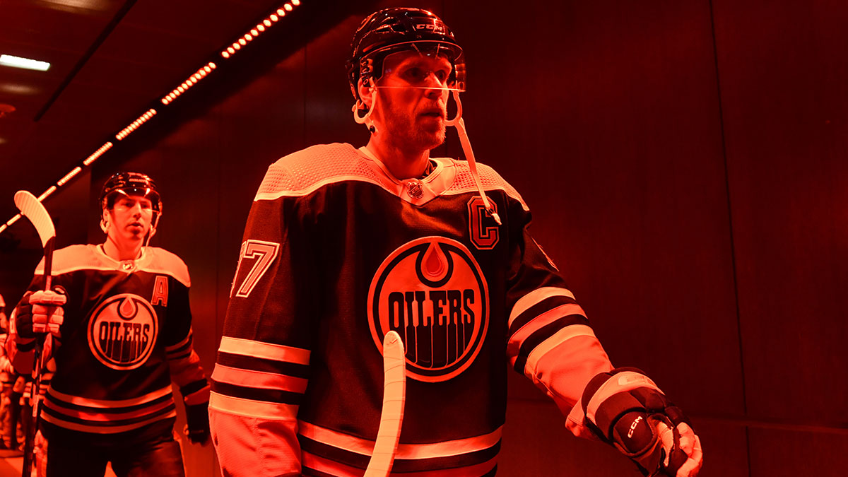 Kings vs Oilers Odds, Predictions | NHL Game 2 Betting Preview article feature image