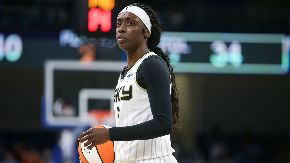 Chicago Sky WNBA Title Odds: 2023 Preseason Betting Analysis & Preview article feature image