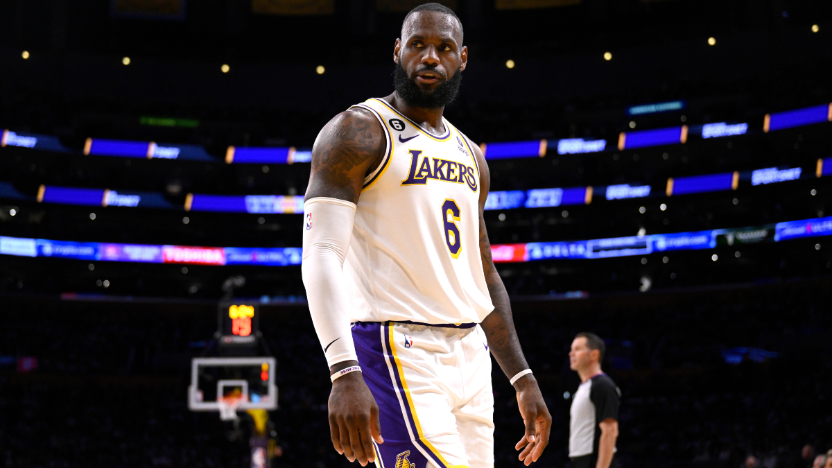 Lakers Were Favorites to Win 2023 NBA Championship For 3 Hours article feature image