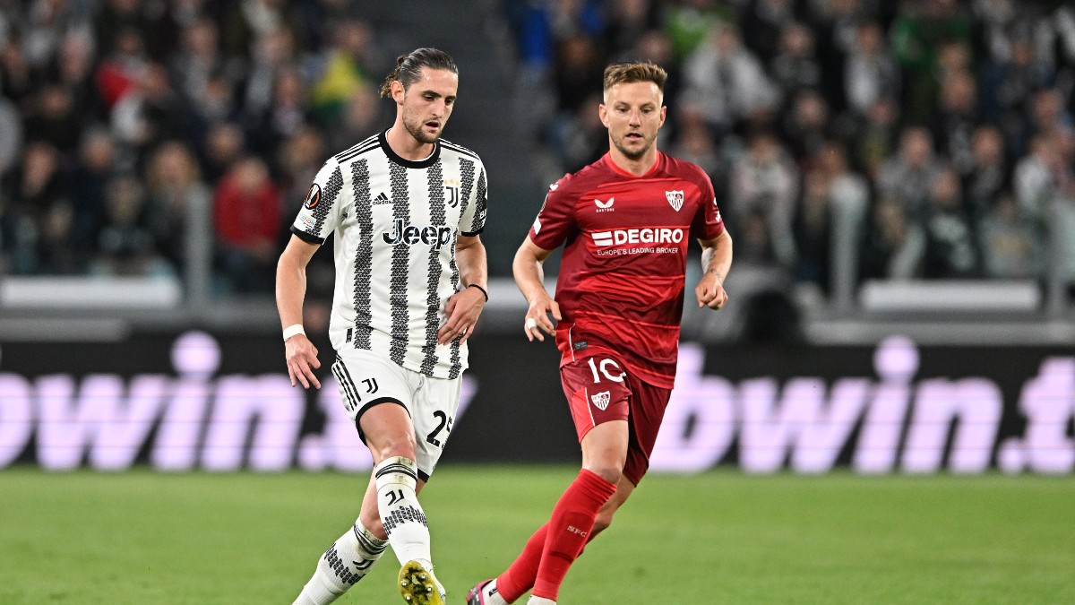 Europa League Odds, Picks, Predictions | Juventus vs Sevilla, Roma vs Bayer Leverkusen article feature image