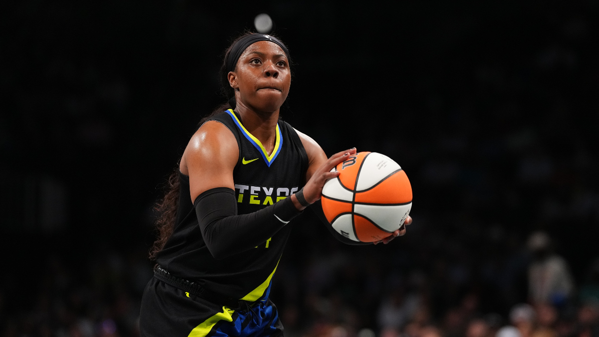 WNBA Odds, Picks: Best Bets for Wings vs Sparks, Sky vs. Sun (June 25) article feature image