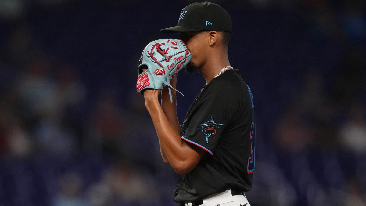 MLB Picks | Marlins vs Braves Odds Fit Winning System (Saturday, July 1) article feature image