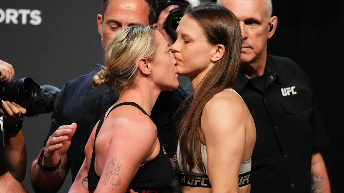 UFC London Odds, Pick & Prediction for Molly McCann vs. Julija Stoliarenko: Target Co-Headliner’s Total (Saturday, July 22) article feature image