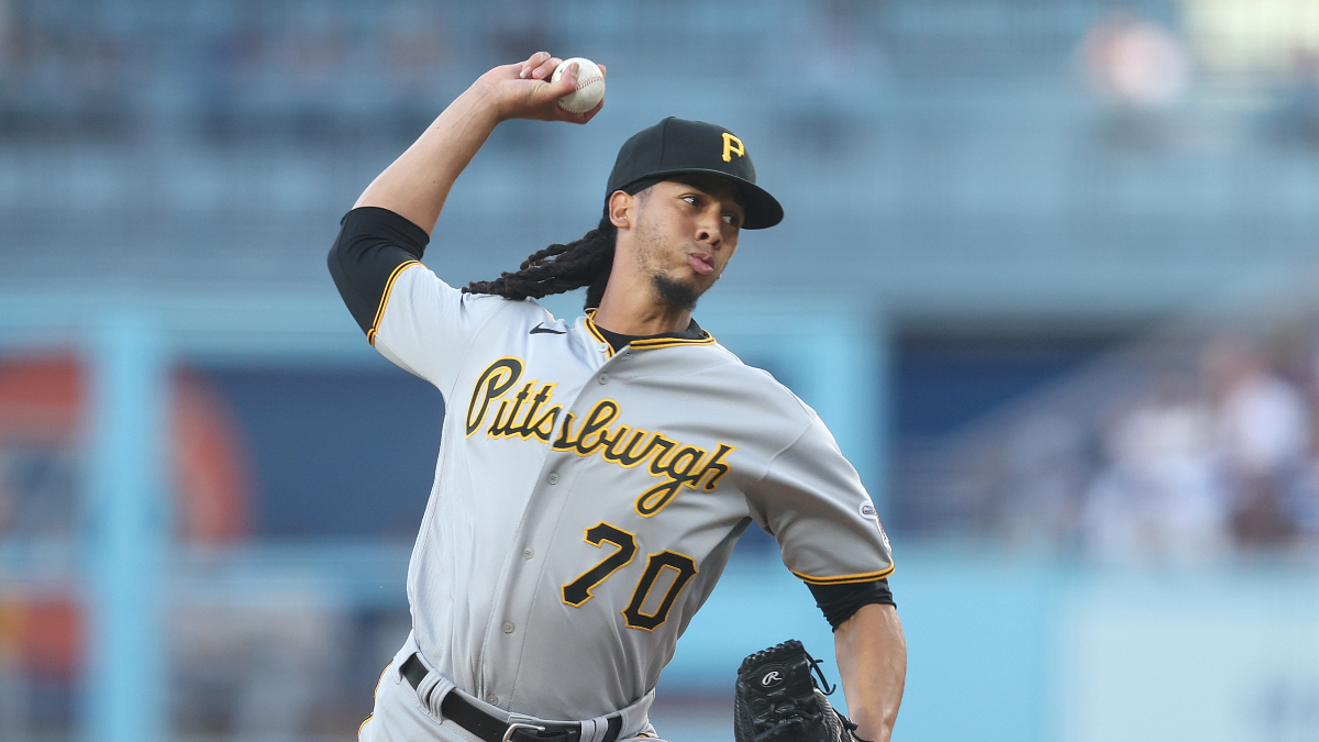 Giants vs Pirates Prediction Today | MLB Odds, Picks for Sunday, July 16 article feature image