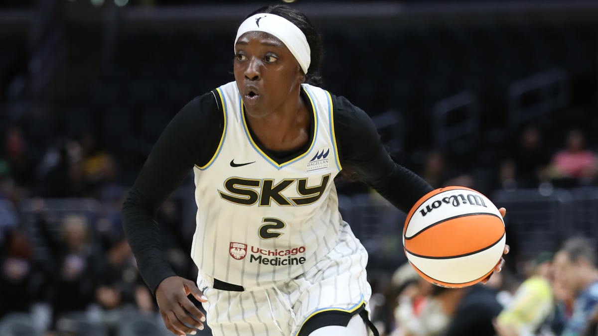 WNBA Player Props Today: Kahleah Copper, Chelsea Gray Among Best Picks (July 20) article feature image