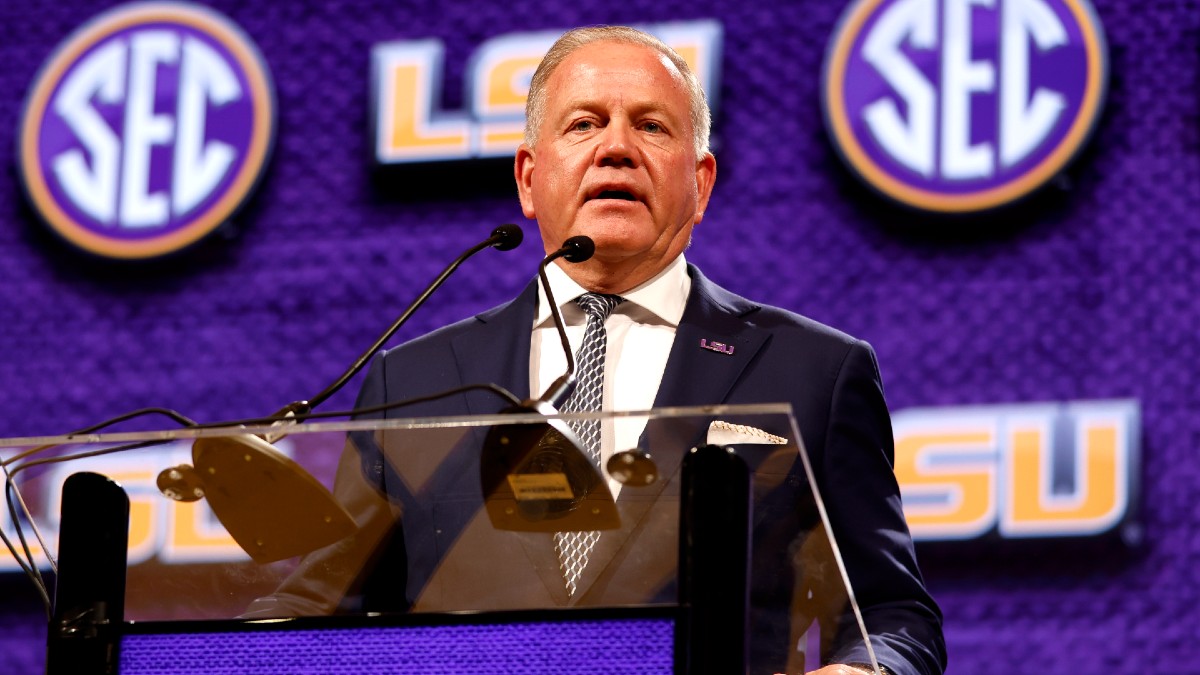 LSU Enacts ‘Proactive’ Injury Reporting Policy After Recent College Betting Scandals article feature image