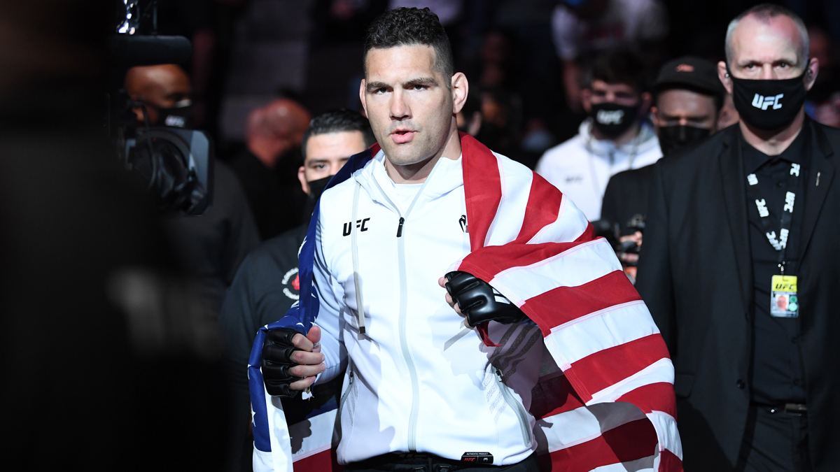 UFC 292 Odds, Pick & Prediction for Chris Weidman vs. Brad Tavares: Market Too Stingy on Ex-Champ (Saturday, August 19) article feature image