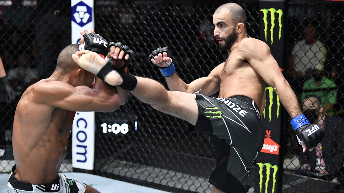 UFC Singapore Odds, Pick & Prediction for Giga Chikadze vs. Alex Caceres: Bad Matchup for ‘Bruce Leroy’ (Saturday, August 26) article feature image