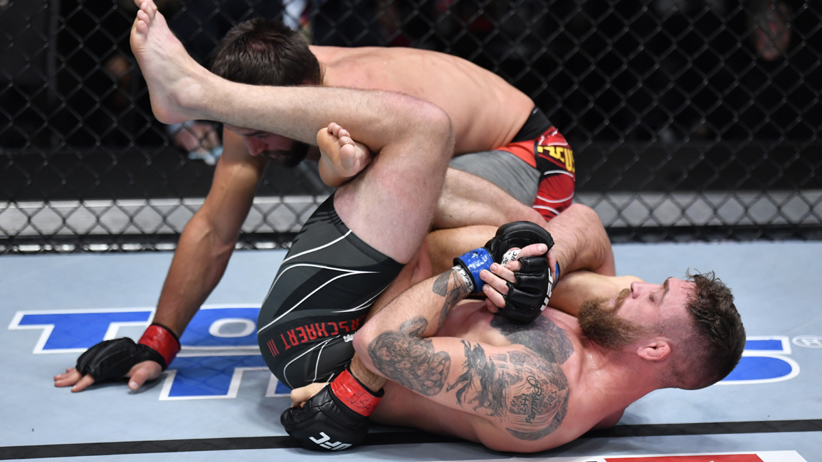 UFC 292 Odds, Pick & Prediction for Andre Petroski vs. Gerald Meerschaert: Back This Fighter With Live Bet (Saturday, August 19) article feature image