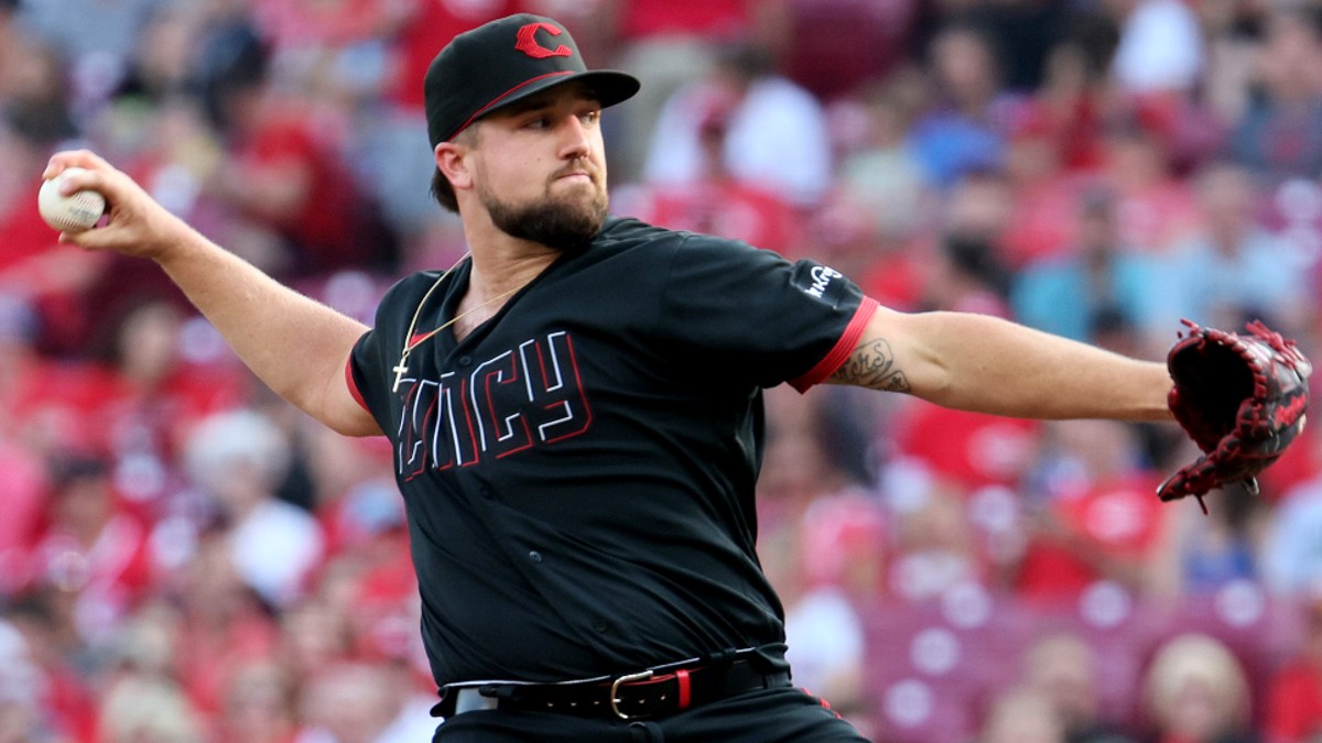 Marlins vs Reds Prediction Today | MLB Odds, Picks for Wednesday, August 9 article feature image
