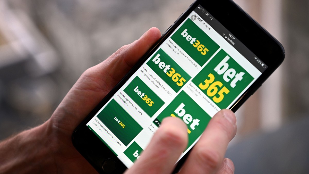 When Will bet365 Launch in Arizona? Timeline, Possible Promos After AZ License Gets Approved article feature image