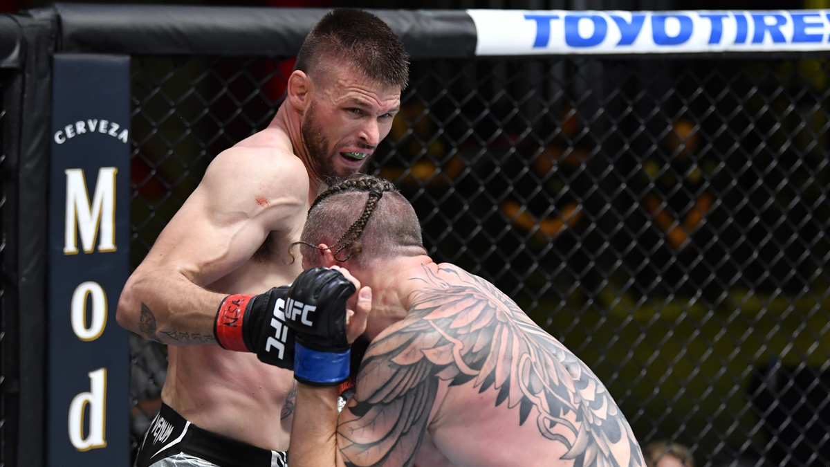 UFC Vegas 79 Props: 4 MMA Prop Squad Picks With Juicy Odds (Saturday, September 23) article feature image
