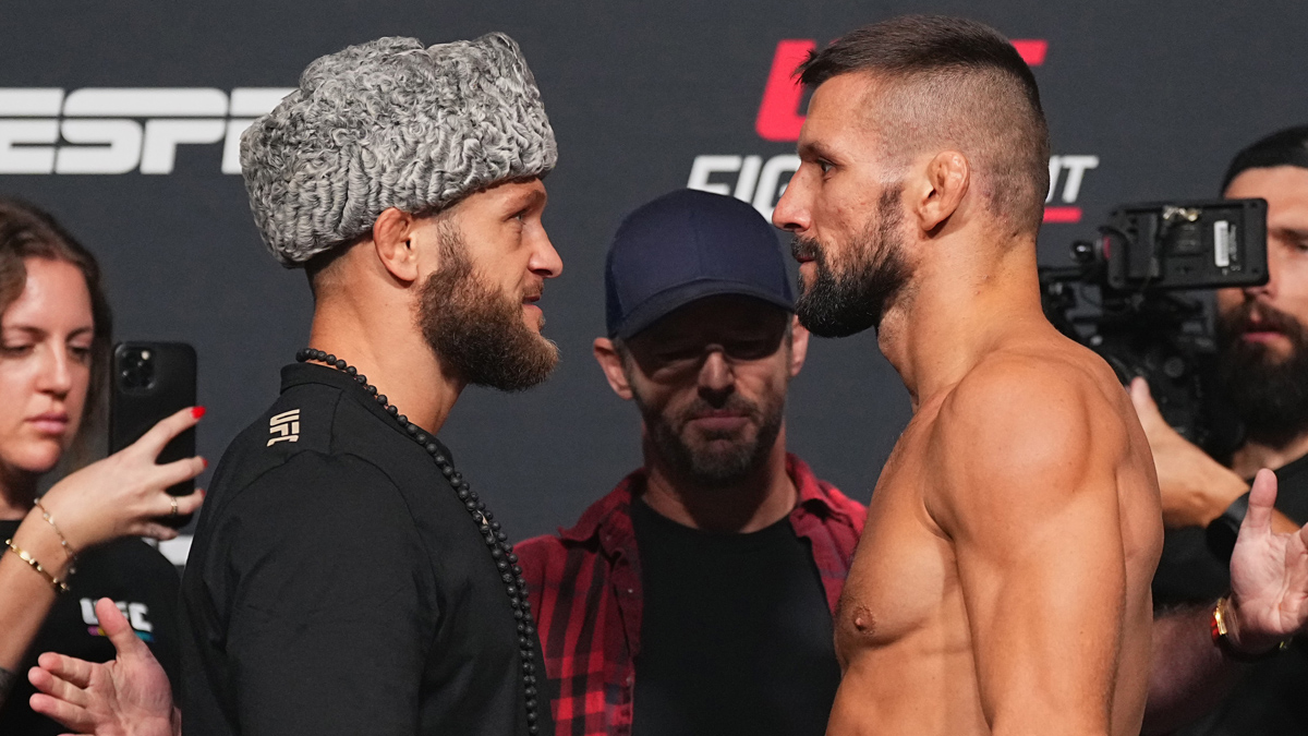 UFC Vegas 79 Odds: Updated Betting Lines for Rafael Fiziev vs. Mateusz Gamrot (Saturday, September 23) article feature image