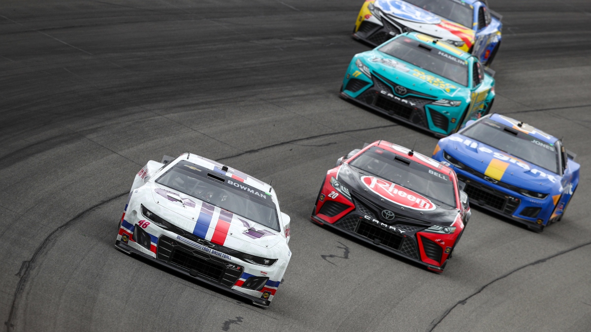 NASCAR Odds for Kansas: Best Early Bet for Sunday’s Hollywood Casino 400 article feature image