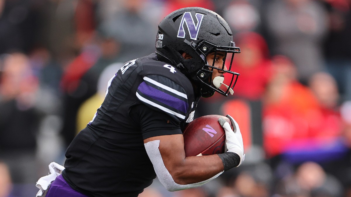 Northwestern vs Rutgers Odds & Prediction: Bet Sunday’s College Football Underdog article feature image