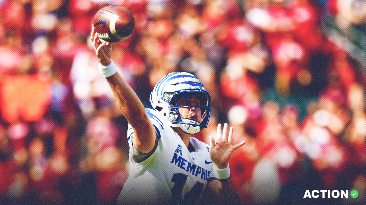 Navy vs Memphis Odds, Prediction & Picks | Thursday NCAAF Betting Guide article feature image