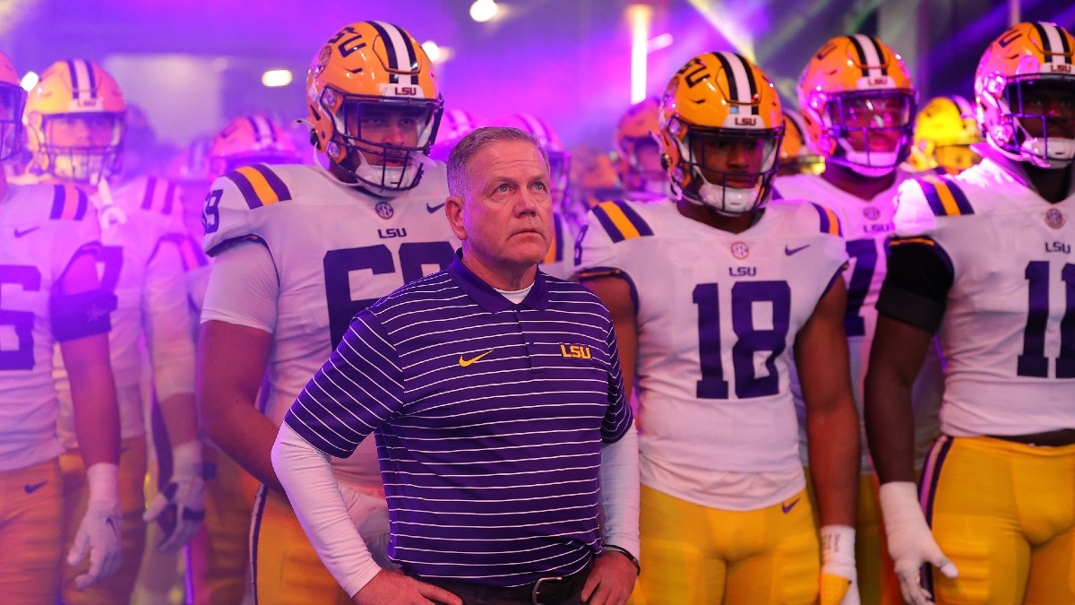 College Football Best Bets Today | Odds, Picks for Mississippi State vs LSU & Louisville vs Indiana article feature image