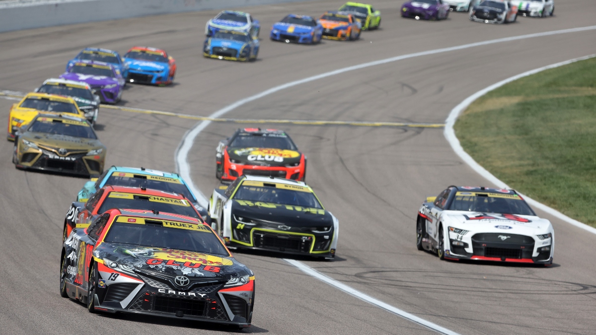 NASCAR Odds for Texas: Picks, Predictions for Sunday (September 24) article feature image