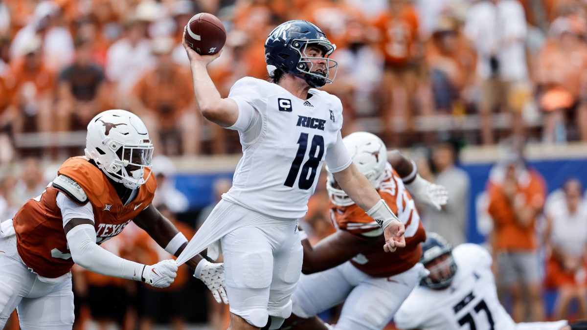 College Football Odds, Predictions for UConn vs Rice: Back Saturday’s Favorite article feature image