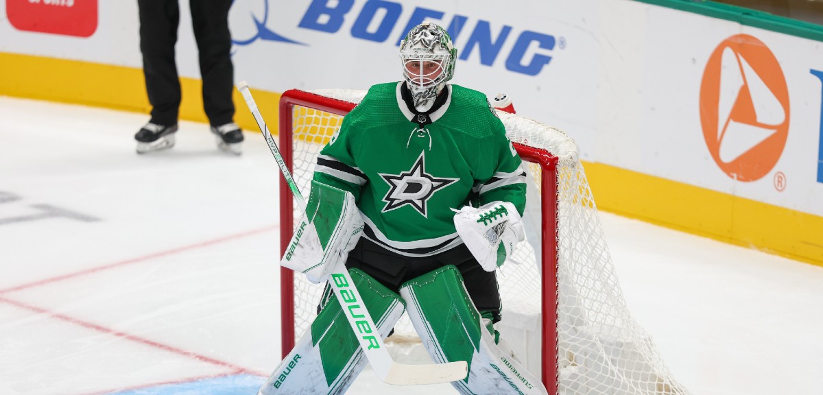 The artwork on the mask of Dallas Stars goalie Jake Oettinger is News  Photo - Getty Images