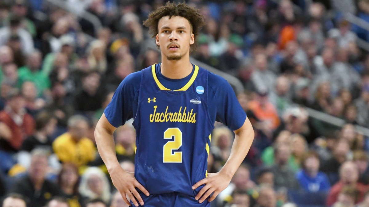 Summit League Odds, Picks, Futures: 2023-24 NCAAB Betting Preview article feature image