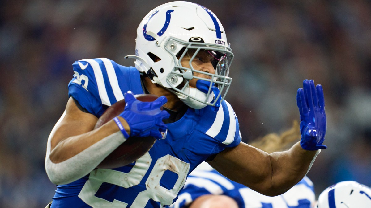 Colts' Taylor to come off PUP list, could play in Week 5