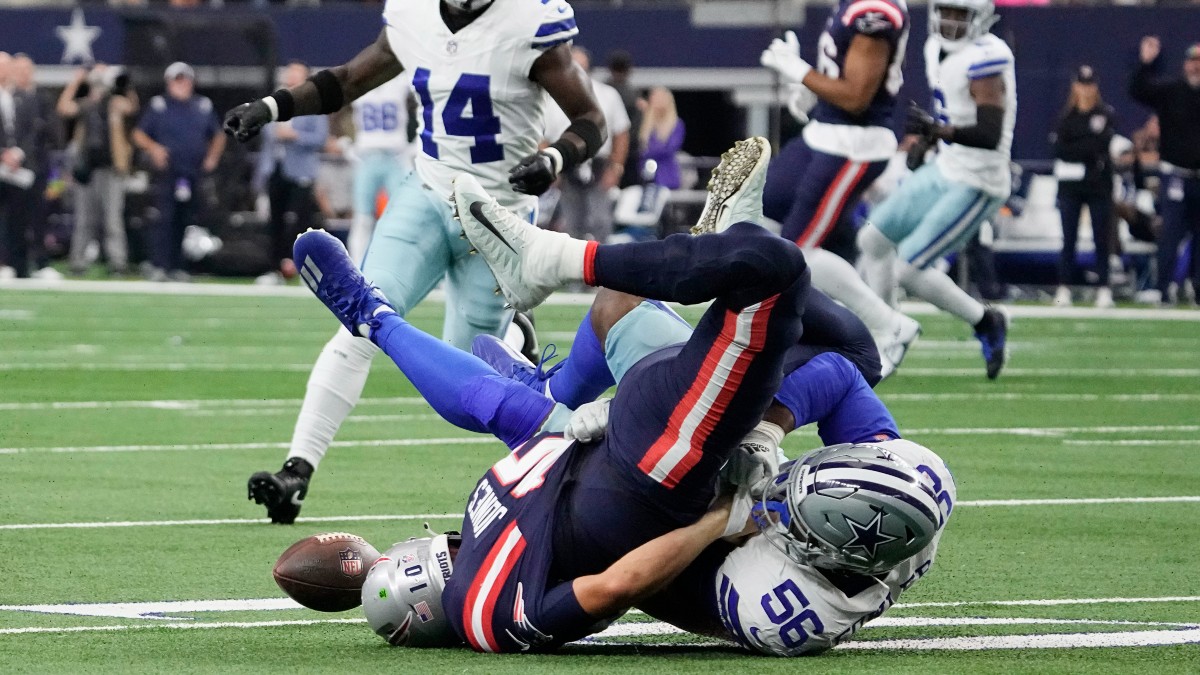Patriots vs. Cowboys Bad Beat: Missed Field Goal Spells Doom for Over Bettors article feature image