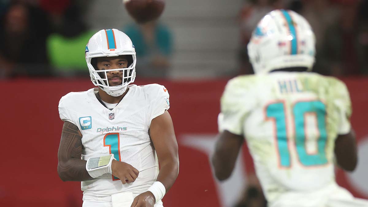 Raiders vs. Dolphins: Opening Odds for Week 11 Image