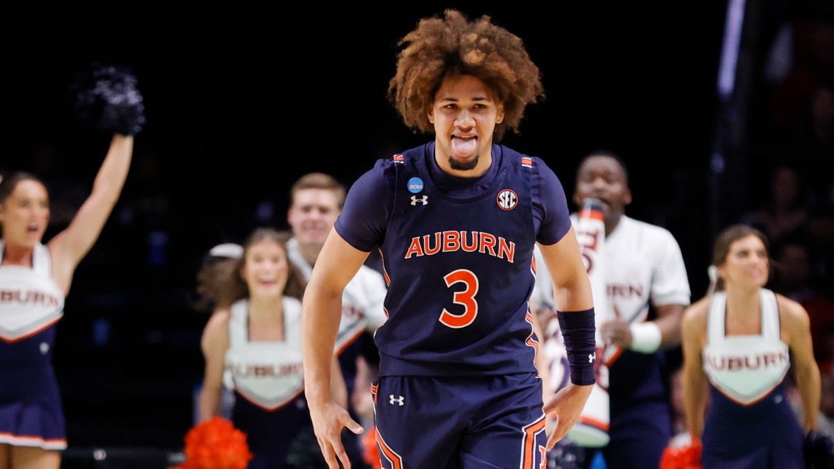 Sharp Auburn vs Baylor Bet | The Smart NCAAB Over/Under Pick Today (Tuesday, Nov. 7) article feature image