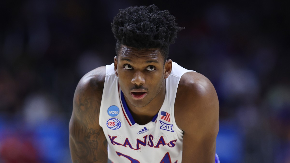 Kansas vs Kentucky Odds, Pick | NCAAB Betting Guide article feature image