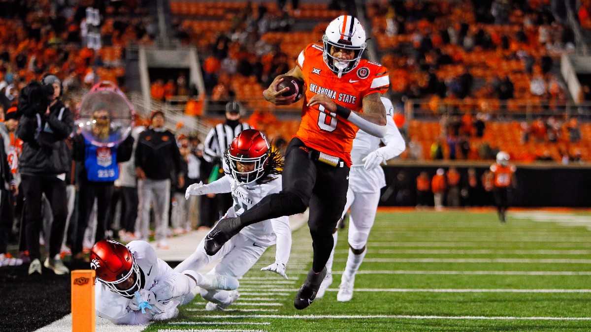 Oklahoma State vs UCF Odds & Picks: Target Saturday’s Total article feature image
