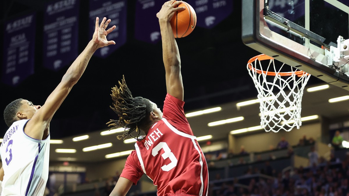 College Basketball Odds, Pick for Oklahoma vs Iowa article feature image