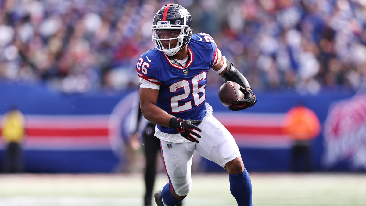 NFL Week 9 Player Props for Saquon Barkley, Romeo Doubs article feature image